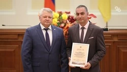 Учитель ОБЗР из Арзгира получил диплом губернатора за успехи детей на олимпиаде