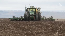 Сев яровых культур начался в 13 округах Ставрополья