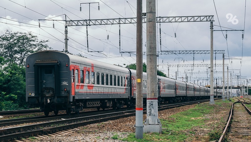 Две студентки погибли на железнодорожных путях в Ставропольском крае