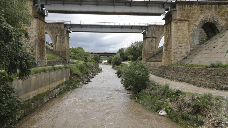 Сброс канализационных вод в реку Мамайку обнаружили в Ставрополе