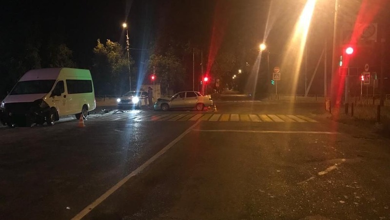 Поездка на родительском авто машине привела к ДТП с пострадавшим подростком в Будённовске