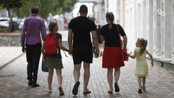 Родители более 137 тыс. детей получают единое президентское пособие на Ставрополье