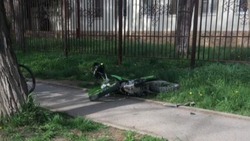 16-летний ставрополец одолжил мотоцикл у отца и сломал ногу в ДТП
