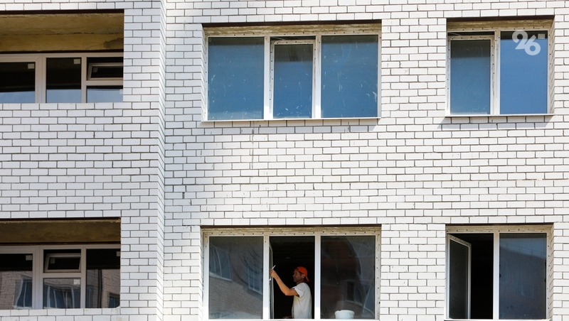 Более 700 сирот получат квартиры на Ставрополье в течение двух лет
