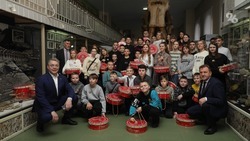 Мы стали одной страной — глава Ставрополья поздравил детей Антрацита с наступающим Новым годом