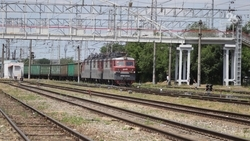 Женщина погибла под колёсами электропоезда на Ставрополье