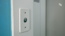 «Возят быстро»: в многоквартирном доме на юге Ставрополя обновили лифты