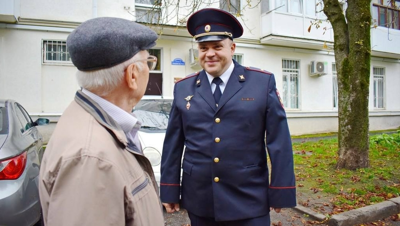 Губернатор Владимиров призвал поддержать ставропольца на конкурсе участковых