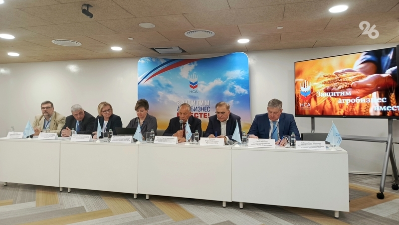 Первый зампред спикера Совфеда оценил помощь Владимирова ставропольским аграриям