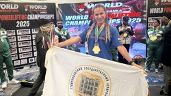 Преподаватель из Ставрополя стала чемпионкой мира по пауэрлифтингу