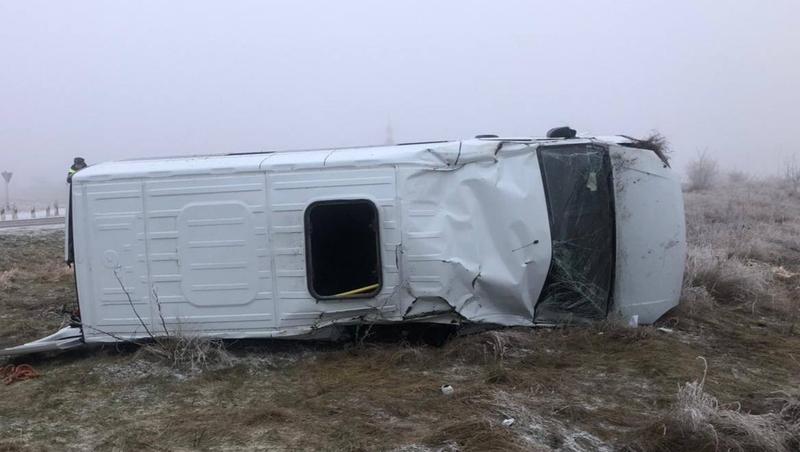 Два пассажира перевернувшейся «Газели» пострадали в Кировском округе