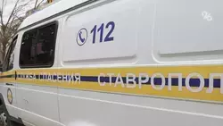 Спасатели помогли рыбакам, застрявшим на размытой дороге на Ставрополье