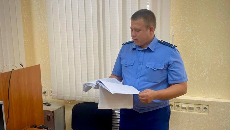 На Ставрополье отец сломал несовершеннолетнему сыну четыре пальца во время ссоры