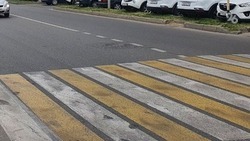 Житель Ставрополя попал под колёса автомобиля на пешеходном переходе 
