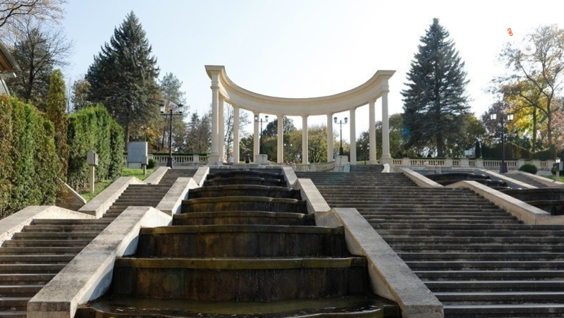 Комсомольский парк и музыкальную школу обновят в Кисловодске в 2023 году