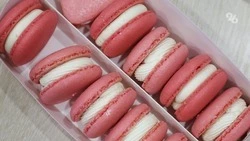 Россияне могут испытывать тягу к сладкому из-за стресса и ряда заболеваний