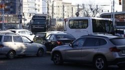 Дневные девятибалльные пробки сковали Ставрополь