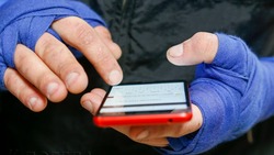 Телефон, интернет, личный приём: как жители Ставрополья могут проверить наличие у себя долга