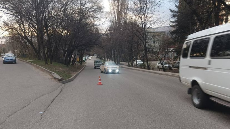 Пенсионерка получила множественные переломы в ДТП в Кисловодске 