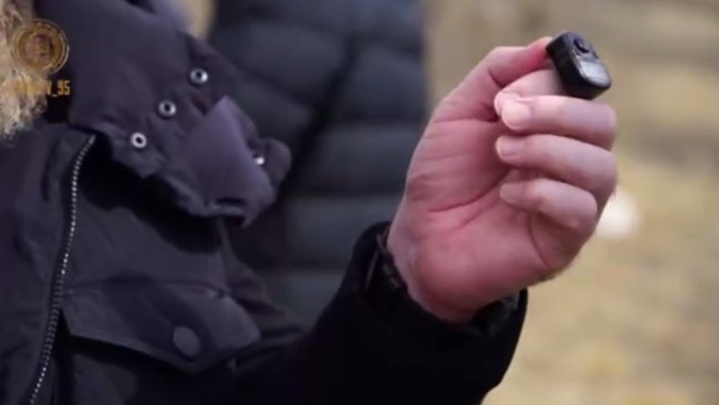 Рамзан Кадыров носит с собой электронный счётчик для молитв 