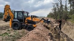 Трёхкилометровый участок водовода меняют в посёлке на Ставрополье