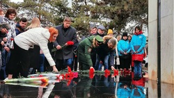 Память жертв теракта 2001 года почтили в Минеральных Водах
