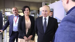 Президент России на форуме «Сильные идеи для нового времени» призвал поддержать отечественные бренды
