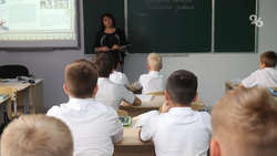 Врач Лопушанская рассказала, как восстановить режим детей перед учебным годом