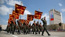 Тяжёлая артиллерия и детсадовцы в форме: парад Победы отрепетировали в Ставрополе в преддверии 9 Мая