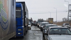 В Северной Осетии ограничили движение большегрузов на трассе Владикавказ – Ларс