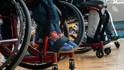 Новый зал ожидания для маломобильных людей открыли на ж/д вокзале Кисловодска 