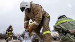 Пожарные ликвидировали возгорание на полигоне в Кочубеевском округе 