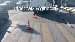 Маршрутчик сбил двух женщин на пешеходном переходе в Ставрополе