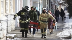 Работа в праздники предусмотрена у экстренных служб и врачей — юрист Виноградов