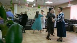 Музыка, движение, радость: чем популярен Изобильненский центр соцобслуживания у пенсионеров