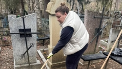 Около 50 могил ветеранов ВОВ привели в порядок в Кисловодске