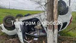 Водитель автомобиля, перевернувшегося в Грачёвском округе, попал в реанимацию