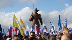 Десятитысячный концерт-митинг в Ставрополе в фоторепортаже «Победы26»