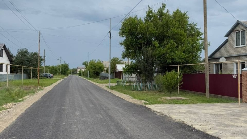 В Труновском округе продолжается обновление дорог 