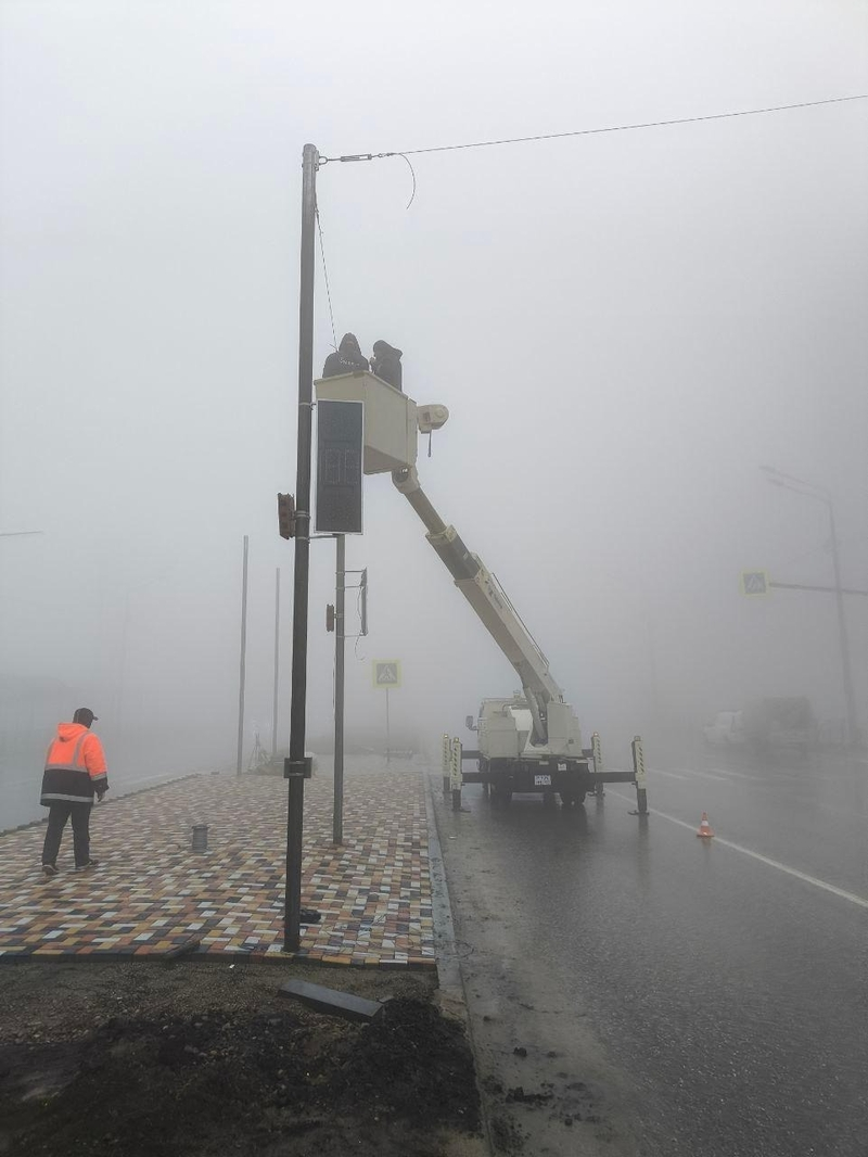 Светофор с кнопкой запустят возле школы на Российском проспекте в Ставрополе