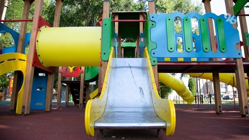 Две игровые площадки обустроят в Георгиевске по губернаторской программе 