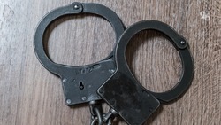 Экс-полицейских из Предгорного округа обвиняют в получении взятки