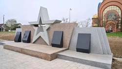 Партдесант проинспектировал благоустройство парка «Патриот» в Будённовске 