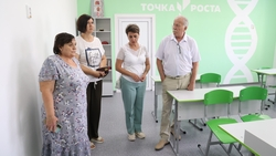 Николай Великдань проверил готовность школ Ипатовского округа к 1 сентября