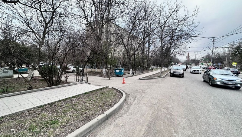 Невнимательная автомобилистка на Mercedes сбила пенсионерку в Пятигорске