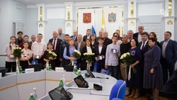 Детей-героев наградили медалями в думе Ставрополья