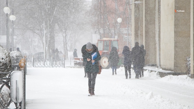 Штормовое предупреждение объявили на Ставрополье из-за сильного снегопада