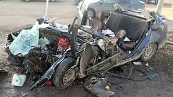 Водитель легковушки погиб при столкновении с мусоровозом в Лермонтове