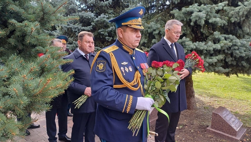 Глава Ставрополья поздравил 247-й десантно-штурмовой полк с орденом Кутузова