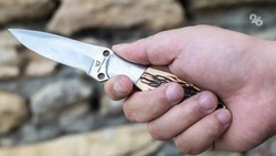 На 38-летнюю ставропольчанку завели дело за нападение с ножом на сожителя